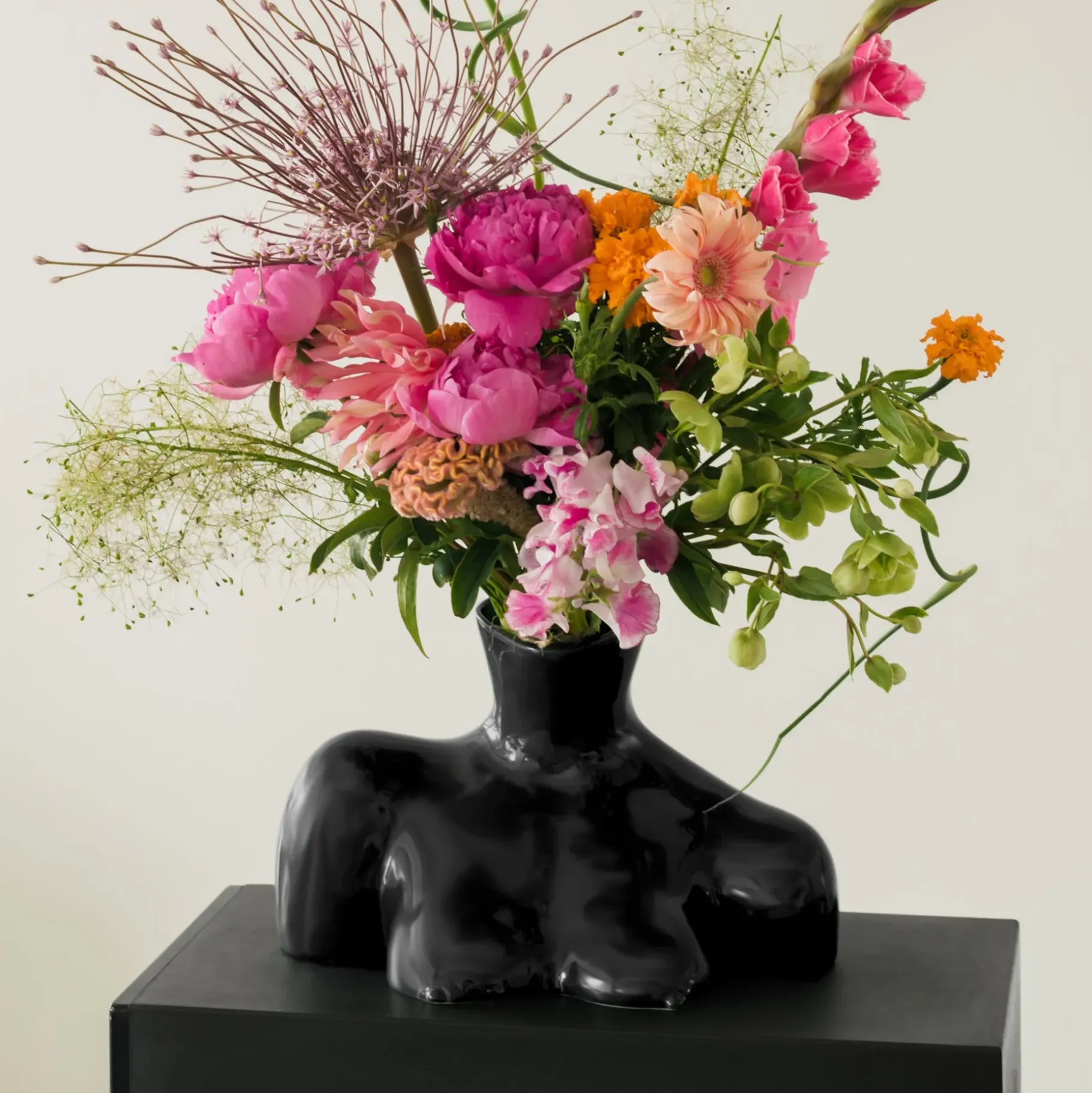 Anissa Kermiche Home-Breast Friend Vase (Black)